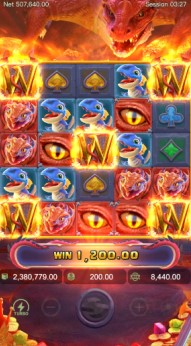 ฟรีสปิน dragon hatch2